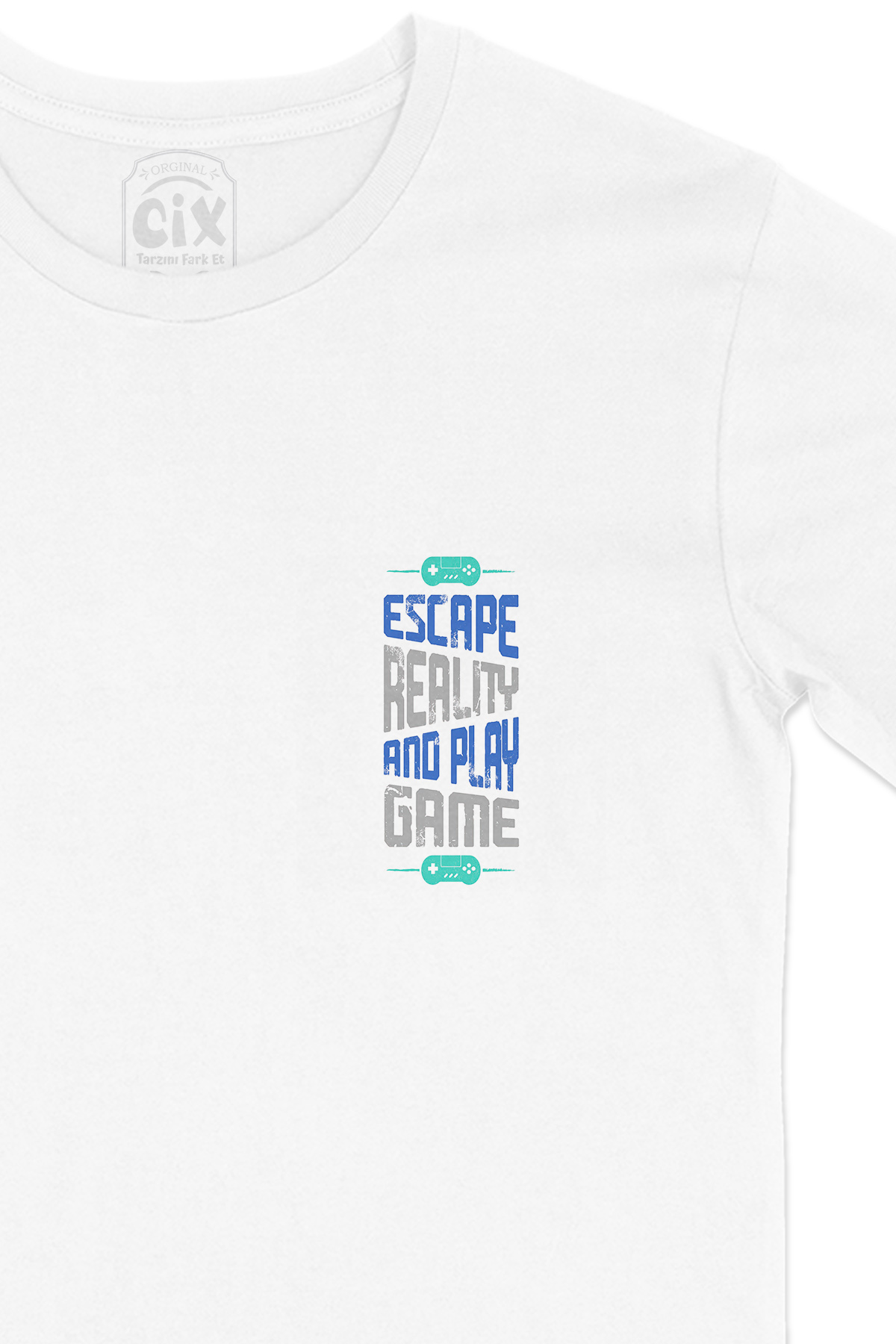 Mavi Escape Reality Cep Logo Tasarımlı Beyaz Tişört