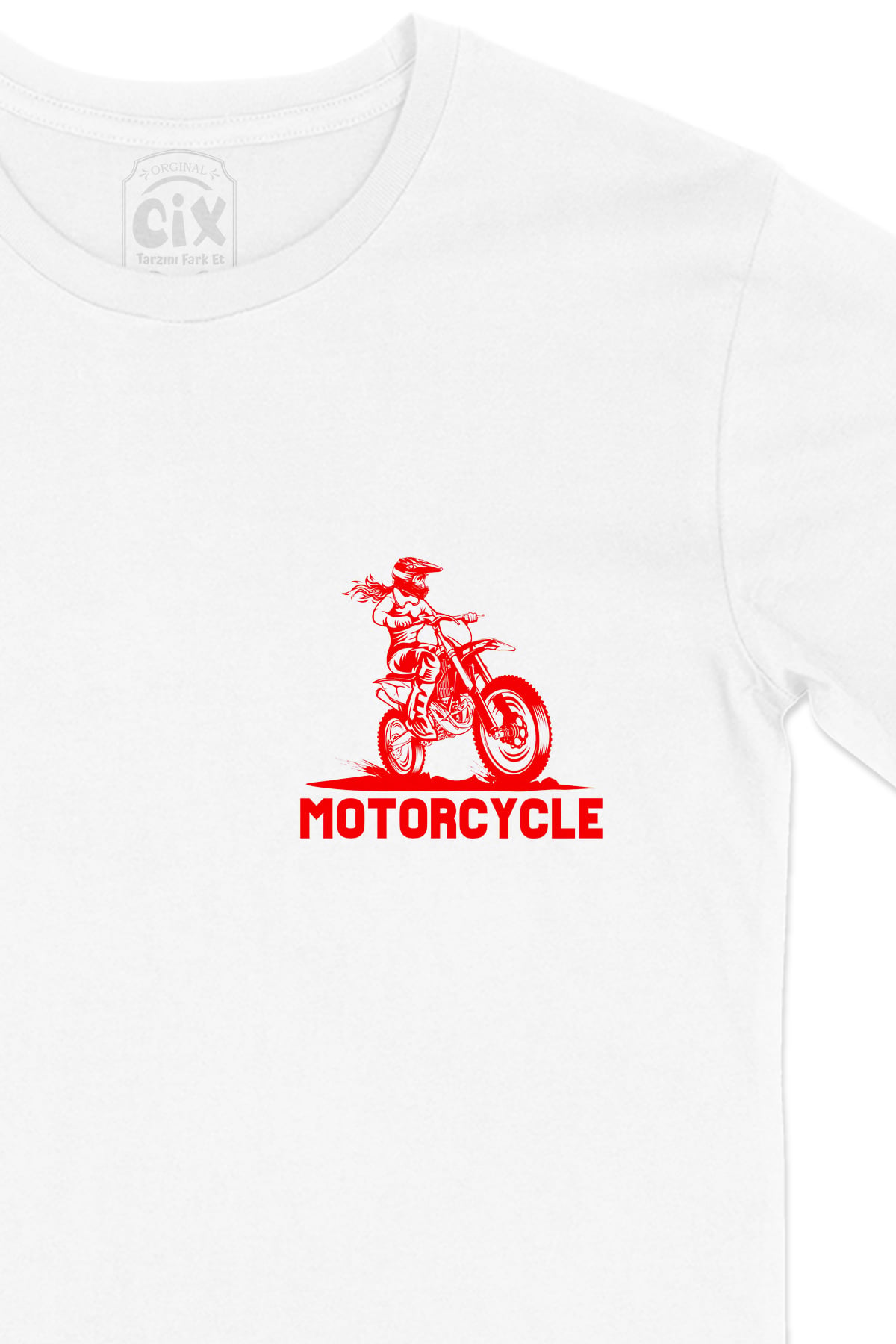 Motorcu Kız Cep Logo Tasarımlı Beyaz Tişört