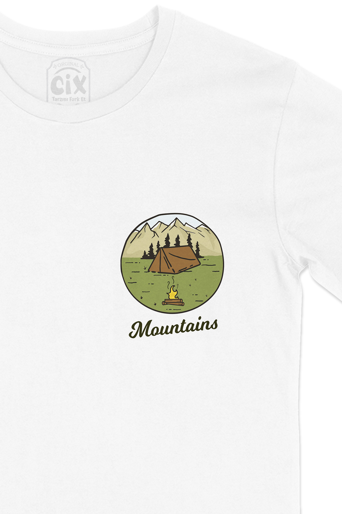 Mountains Cep Logo Tasarımlı Beyaz Tişört