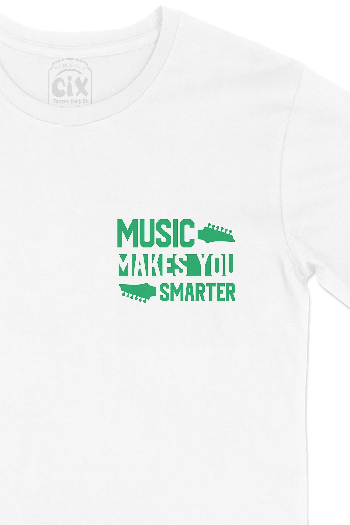 Music Makes You Smarter Cep Logo Tasarımlı Beyaz Tişört