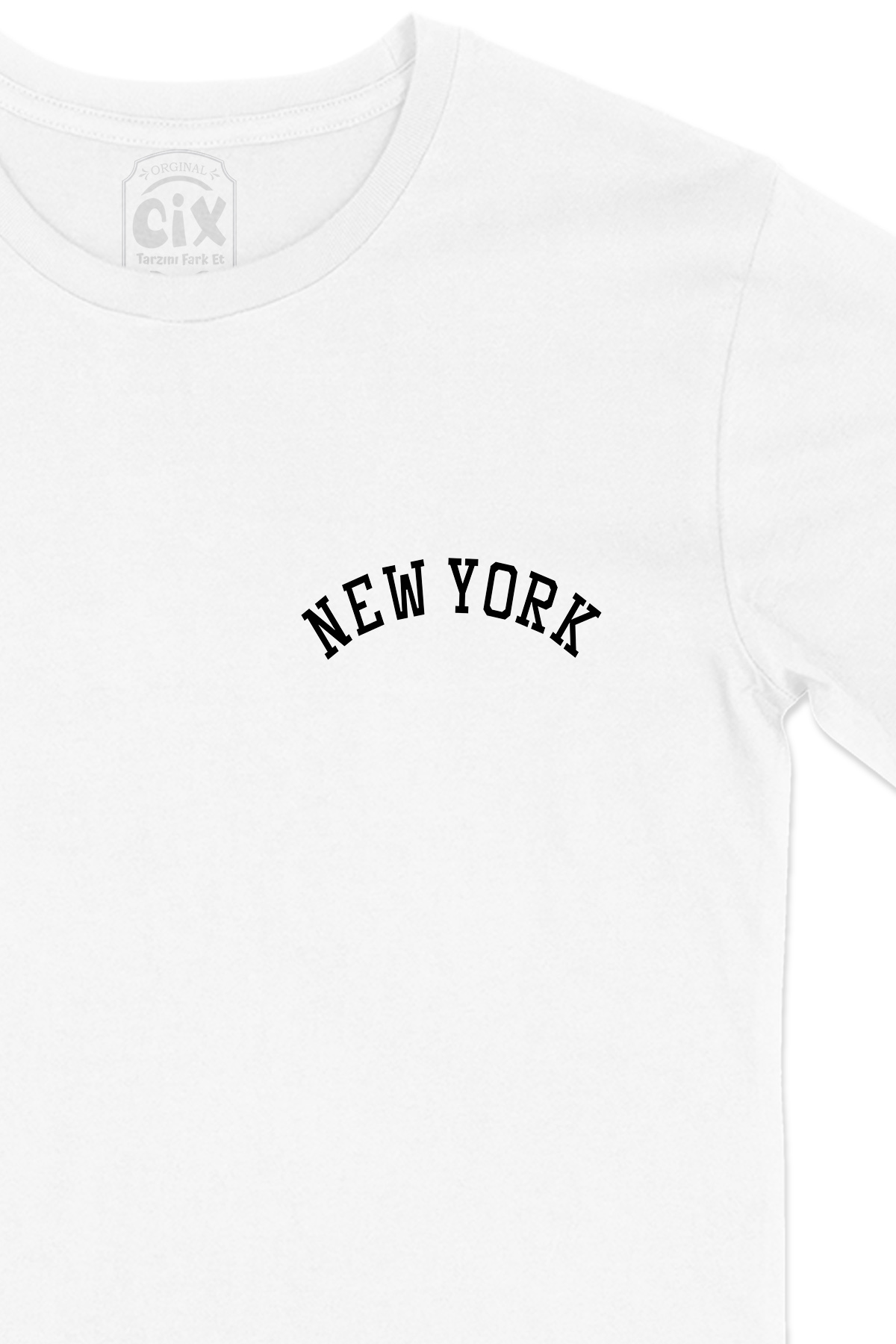 New York Yazılı Cep Logo Tasarımlı Beyaz Tişört