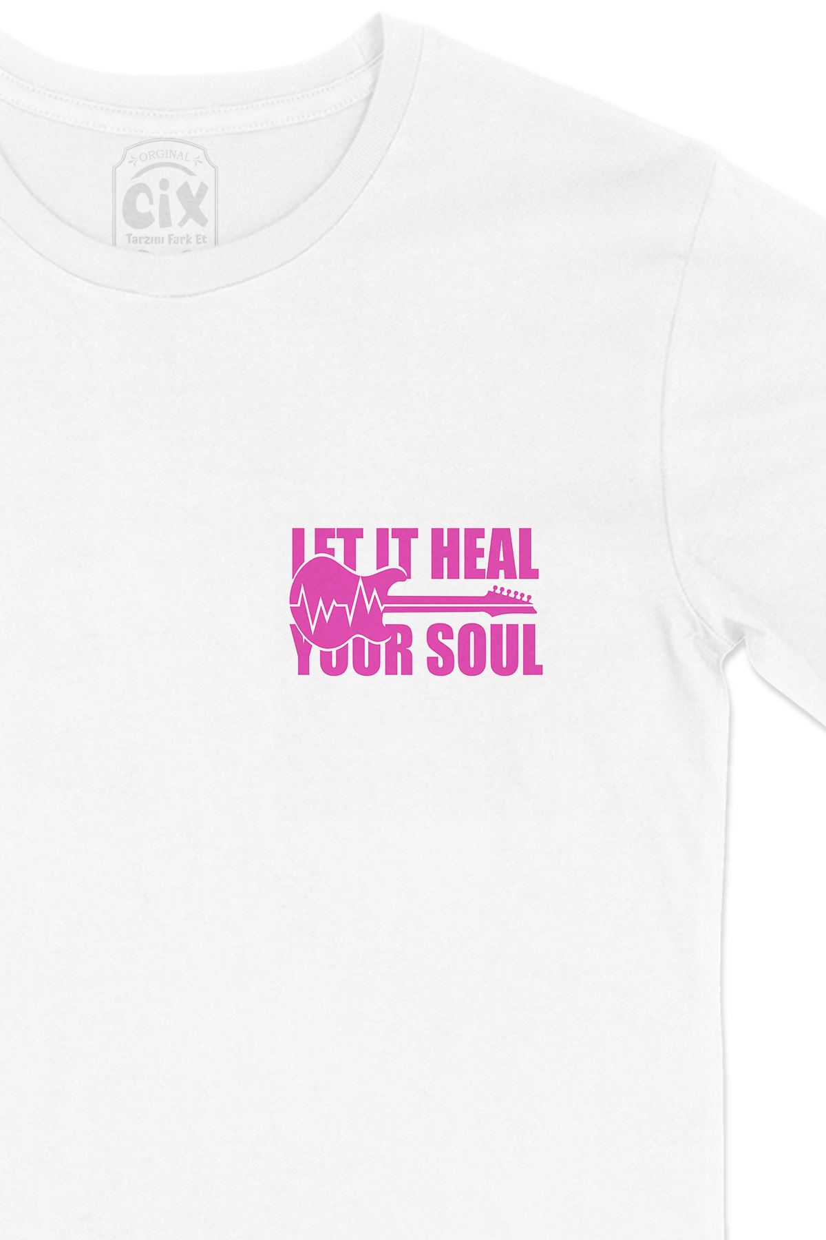 Pembe Let It Heal Your Soul Cep Logo Tasarımlı Beyaz Tişört