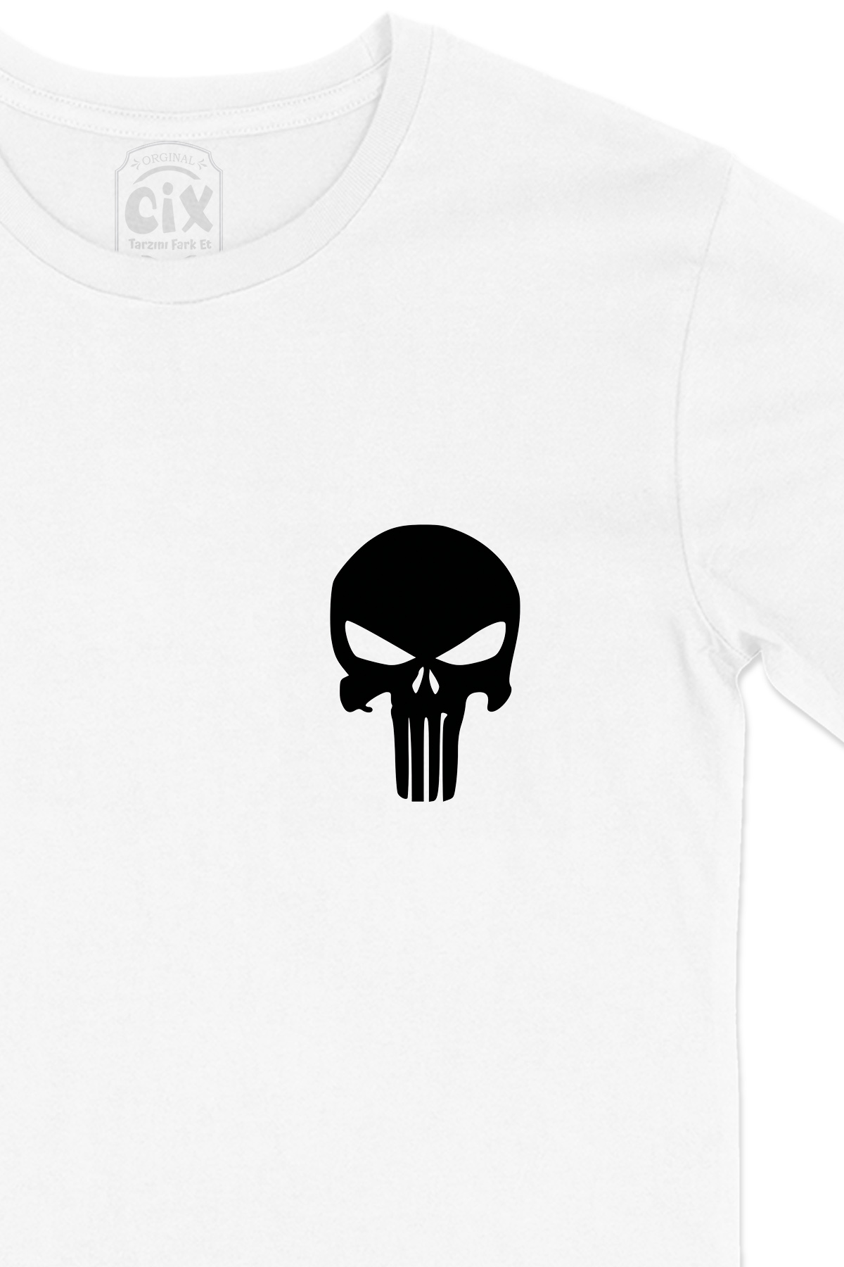 The Punisher Cep Logo Tasarımlı Beyaz Tişört