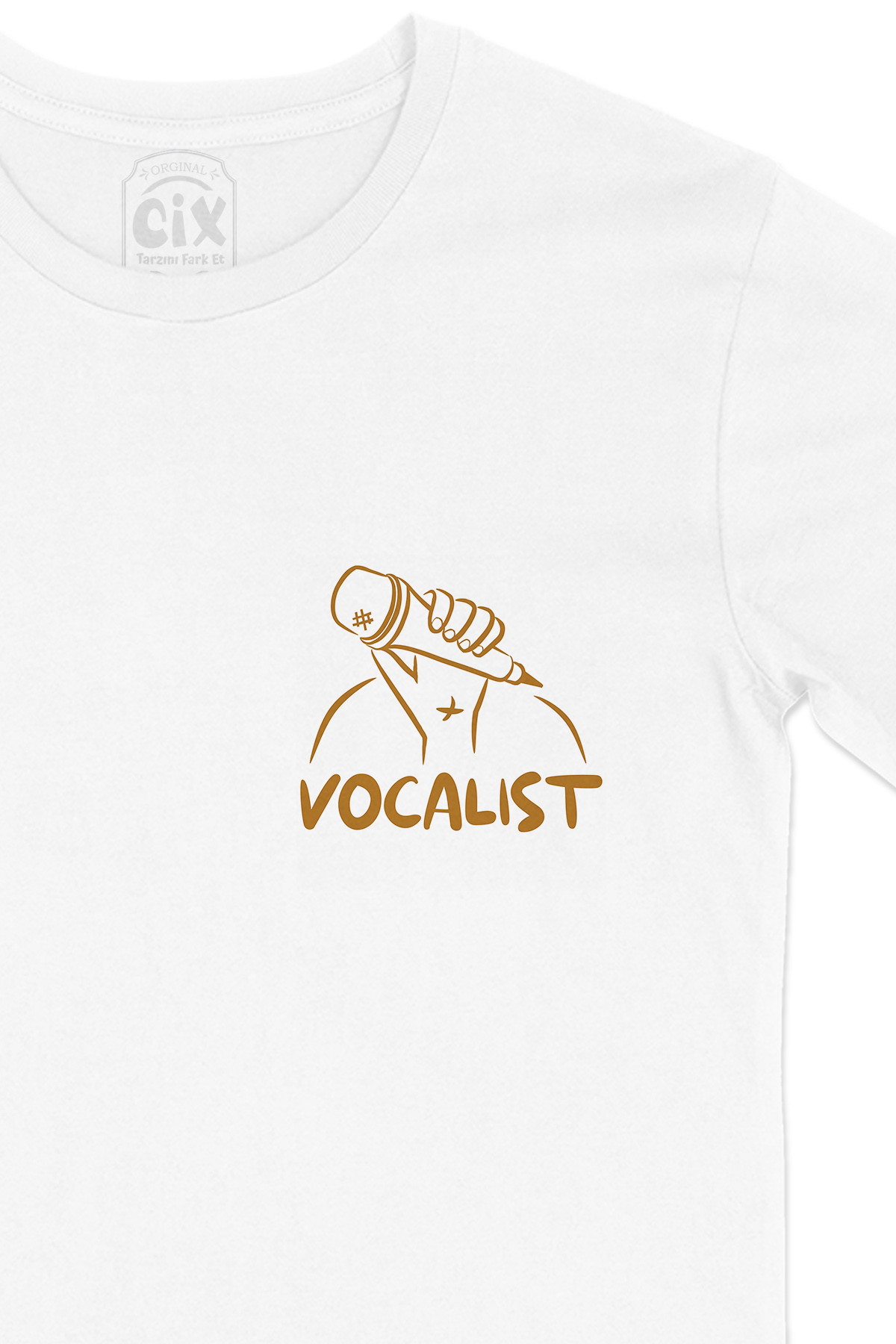 Vokalist Cep Logo Tasarımlı Beyaz Tişört