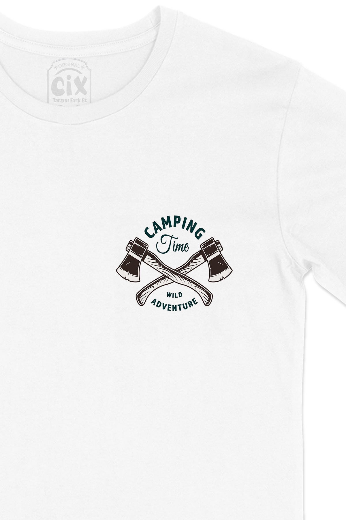 Wild Adventure Cep Logo Tasarımlı Beyaz Tişört