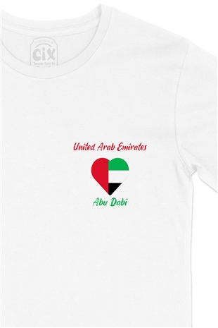 Abu Dabi Bayraklı Kalpli Cep Logo Tasarımlı Beyaz Tişört