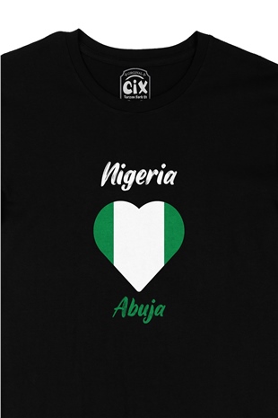 Abuja Nijerya Bayraklı Kalpli Siyah Tişört