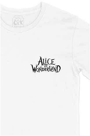 Alice In Wonderland Cep Logo Tasarımlı Beyaz Tişört