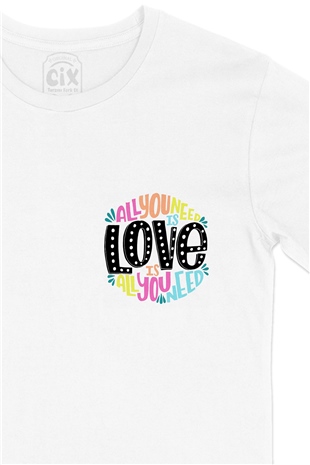 All You Need Love Cep Logo Tasarımlı Beyaz Tişört