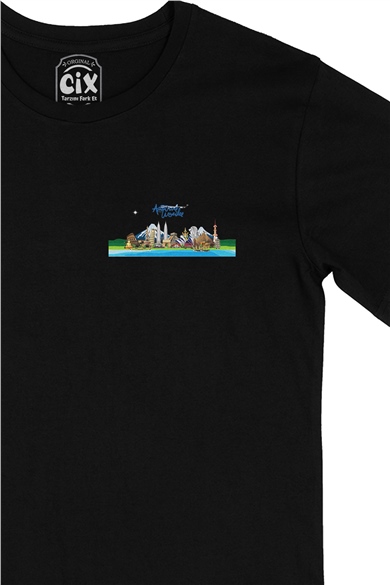 Around The World Cep Logo Tasarımlı Siyah Tişört