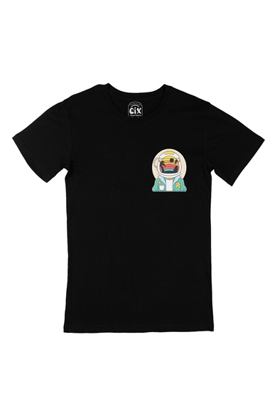 Astronot Uzayda Cep Logo Tasarımlı Siyah Tişört