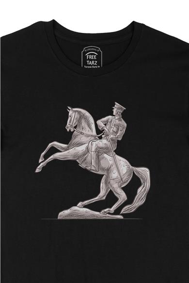 Atatürk 19 Mayıs Büyük Baskılı Siyah Tişört