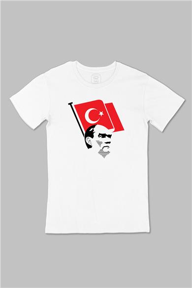Atatürk ve Türk Bayrağı Büyük Baskılı Beyaz Tişört