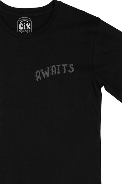 Awaits Cep Logo Tasarımlı Siyah Tişört