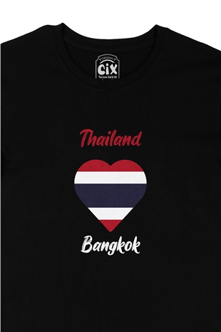 Bangkok Tayland Bayraklı Kalpli Siyah Tişört
