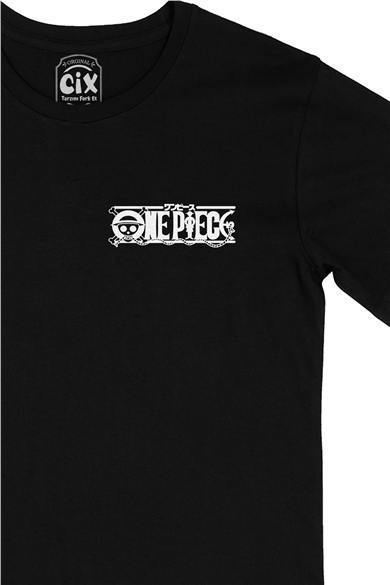Beyaz One Piece Cep Logo Tasarımlı Siyah Tişört