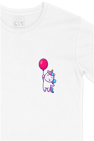 Bolonlu Unicorn Cep Logo Tasarımlı Beyaz Tişört