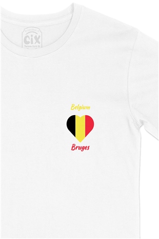 Bruge Belçika Bayraklı Kalpli Cep Logo Tasarımlı Beyaz Tişört