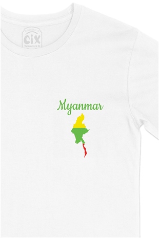 Burma Haritalı ve Bayraklı Cep Logo Tasarımlı Beyaz Tişört