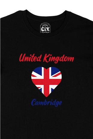 Cambridge İngiltere Bayraklı Kalpli Siyah Tişört