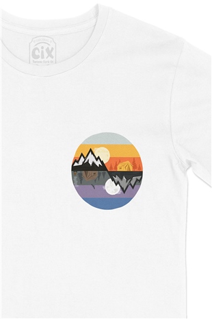Camp Day And Night Cep Logo Tasarımlı Beyaz Tişört