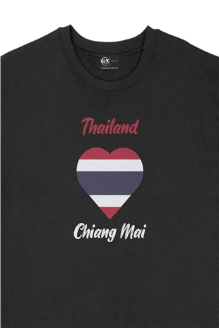 Chiang Mai Tayland Bayraklı Kalpli Siyah Sweatshirt