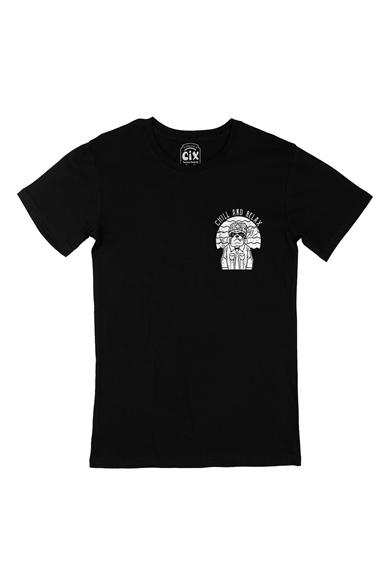 Chill And Relax Dog Cep Logo Tasarımlı Siyah Tişört