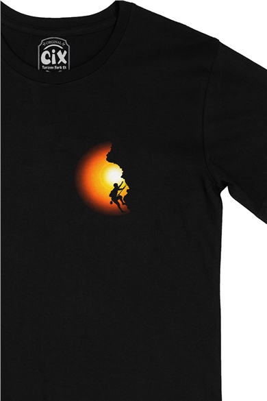 Climbing Cep Logo Tasarımlı Siyah Tişört