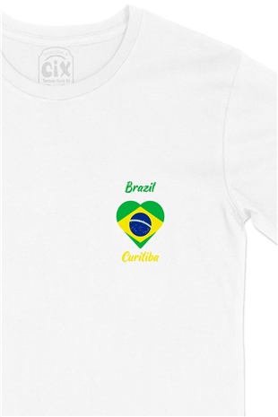 Curitiba Brezilya Bayraklı Kalpli Cep Logo Tasarımlı Beyaz Tişört