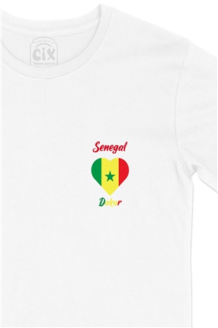 Dakar Senegal Bayraklı Kalpli Cep Logo Tasarımlı Beyaz Tişört