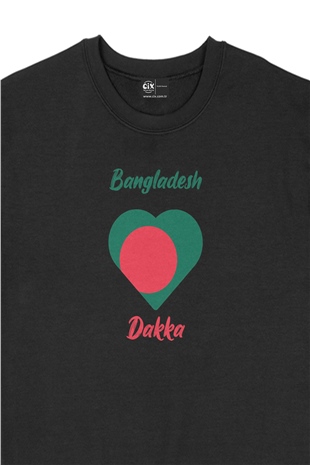 Dakka Bangladeş Bayraklı Kalpli Siyah Sweatshirt