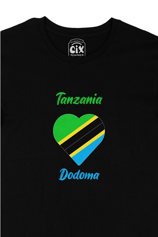 Dodoma Tanzanya Bayraklı Kalpli Siyah Tişört