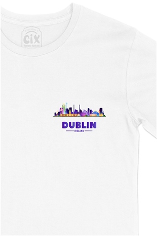 Dublin İrlanda Manzaralı Cep Logo Tasarımlı Beyaz Tişört