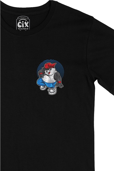 Eğlenen Panda Cep Logo Tasarımlı Siyah Tişört