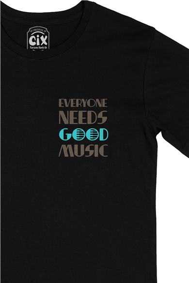 Everyone Needs Good Music Cep Logo Tasarımlı Siyah Tişört