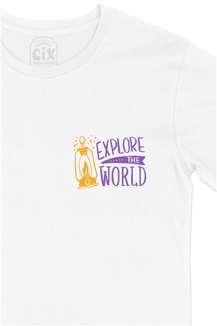 Explore The World Cep Logo Tasarımlı Beyaz Tişört
