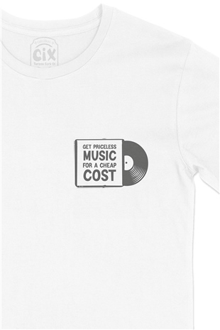 Get Priceless Music Cep Logo Tasarımlı Beyaz Tişört
