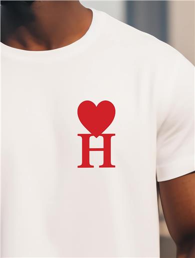 H Harf Baskılı Kalpli Beyaz Tişört