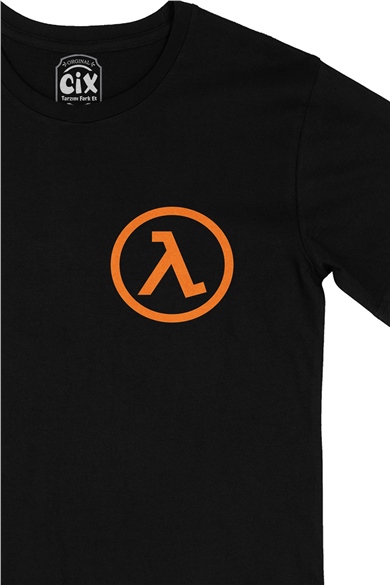 Half Life Logolu Cep Logo Tasarımlı Siyah Tişört