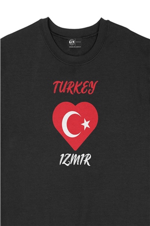 İzmir Türkiye Bayraklı Kalpli Siyah Sweatshirt
