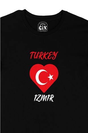 İzmir Türkiye Bayraklı Kalpli Siyah Tişört