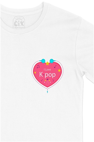 K Pop Kalpli Cep Logo Tasarımlı Beyaz Tişört