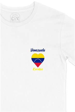 Karakas Venezuela Bayraklı Kalpli Cep Logo Tasarımlı Beyaz Tişört