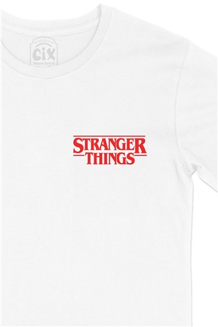 Kırmızı Stranger Things Cep Logo Tasarımlı Beyaz Tişört