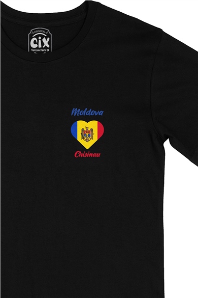 Kişinev Moldova Bayraklı Kalpli Cep Logo Tasarımlı Siyah Tişört