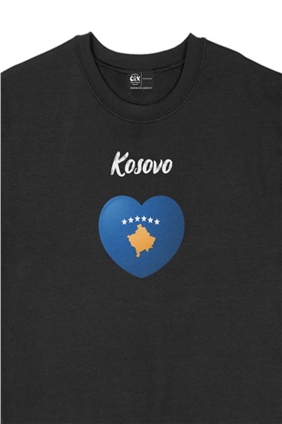 Kosova Bayraklı Kalpli Siyah Sweatshirt