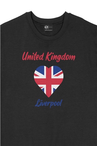 Liverpol İngiltere Bayraklı Kalpli Siyah Sweatshirt