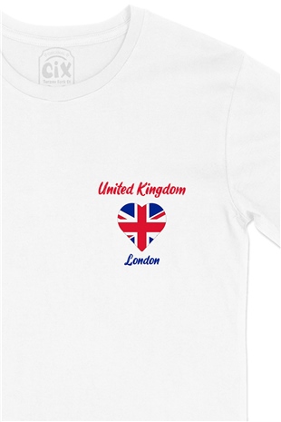 Londra İngiltere Bayraklı Kalpli Cep Logo Tasarımlı Beyaz Tişört