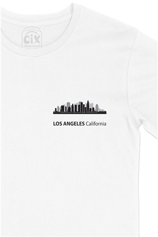 Los Angeles California Manzaralı Cep Logo Tasarımlı Beyaz Tişört
