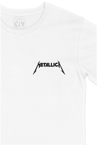 Metallica Logolu Cep Logo Tasarımlı Beyaz Tişört